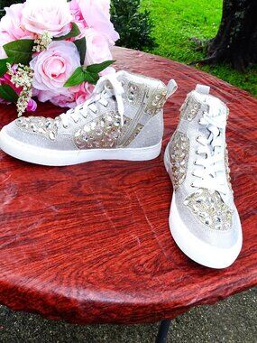 Betsey Johnsons Silver/Gold Glitter Jeweled High-Top Sneakers Size 7 Never worn